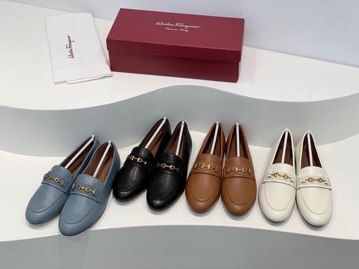 Ferragamo Shoes FMS00050