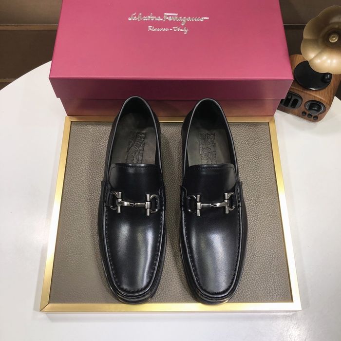 Ferragamo Shoes FMS00062