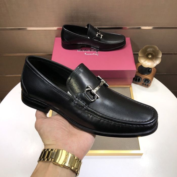 Ferragamo Shoes FMS00062