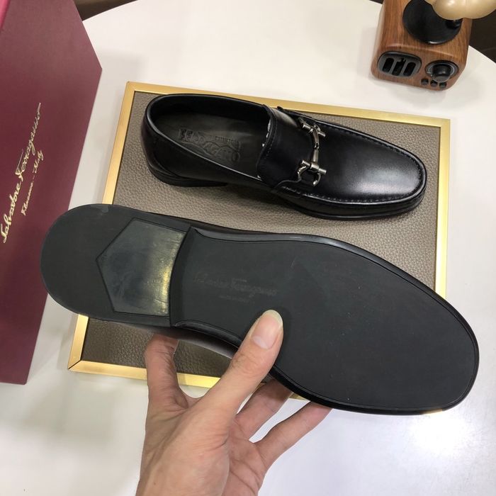 Ferragamo Shoes FMS00062