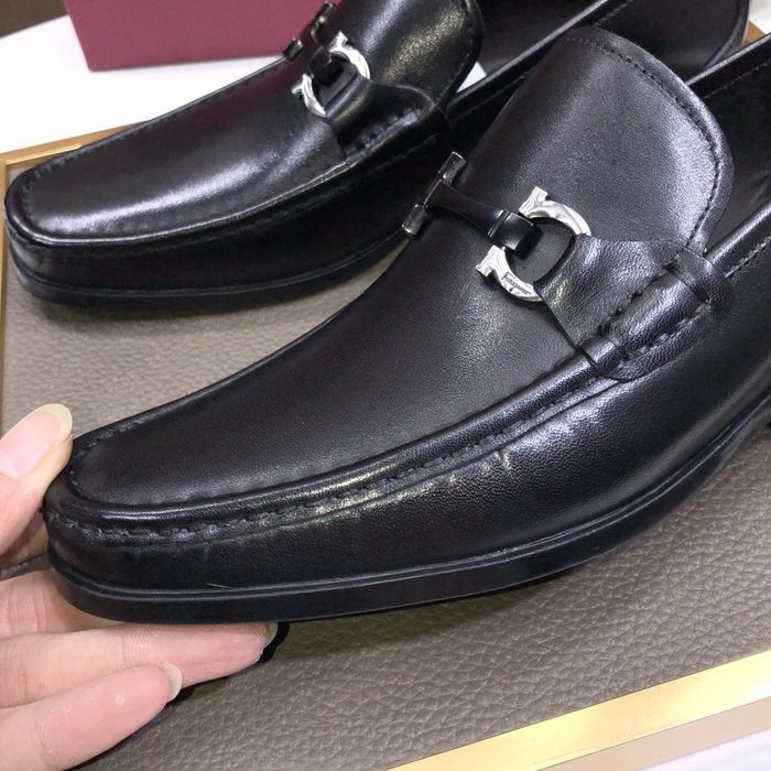 Ferragamo Shoes FMS00066