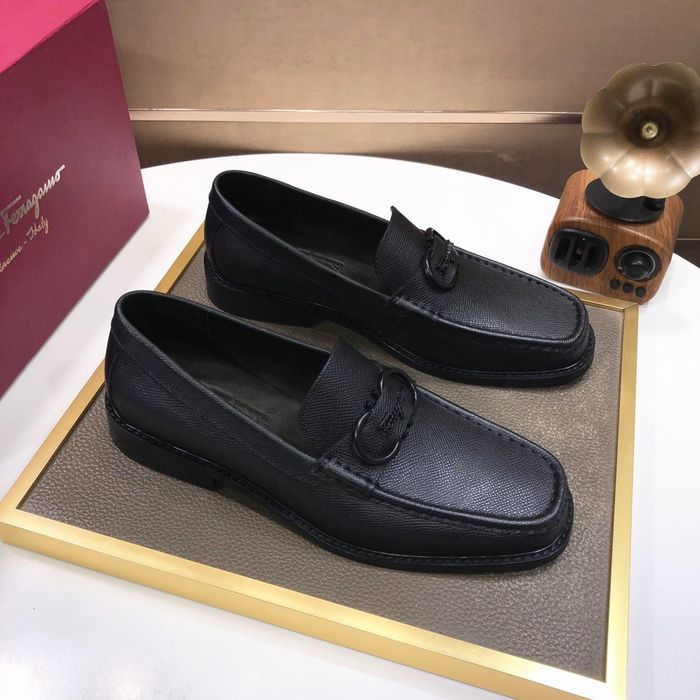 Ferragamo Shoes FMS00070