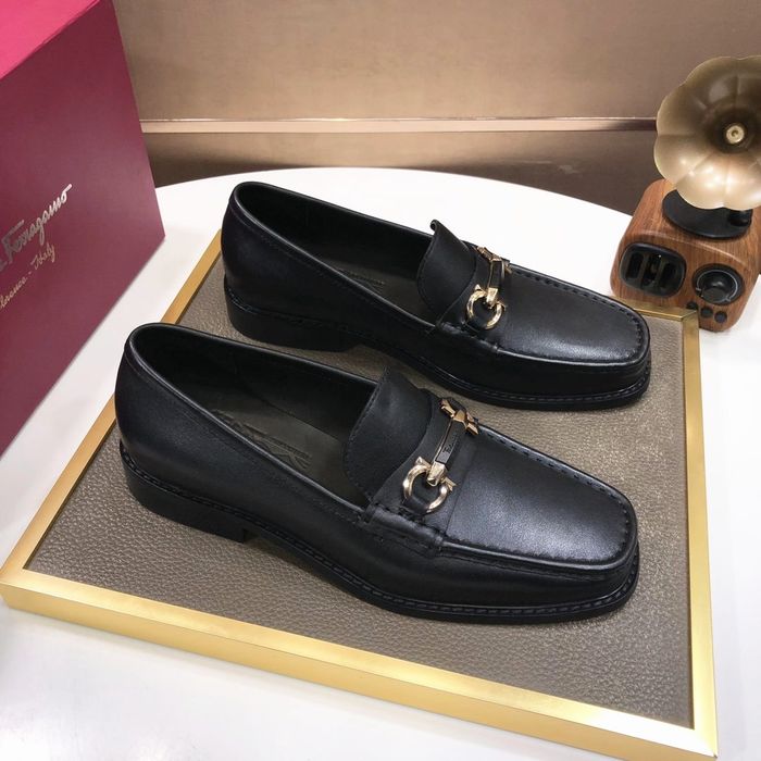 Ferragamo Shoes FMS00074