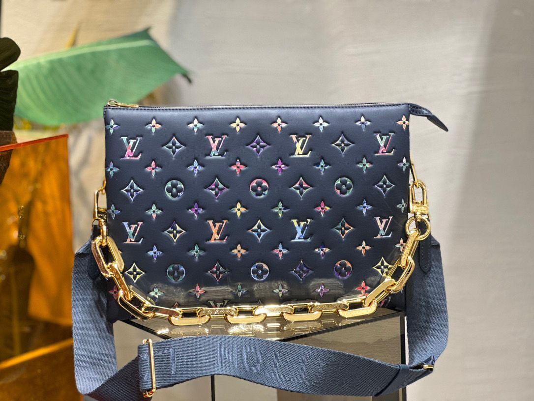 Louis Vuitton COUSSIN MM M21204 Black