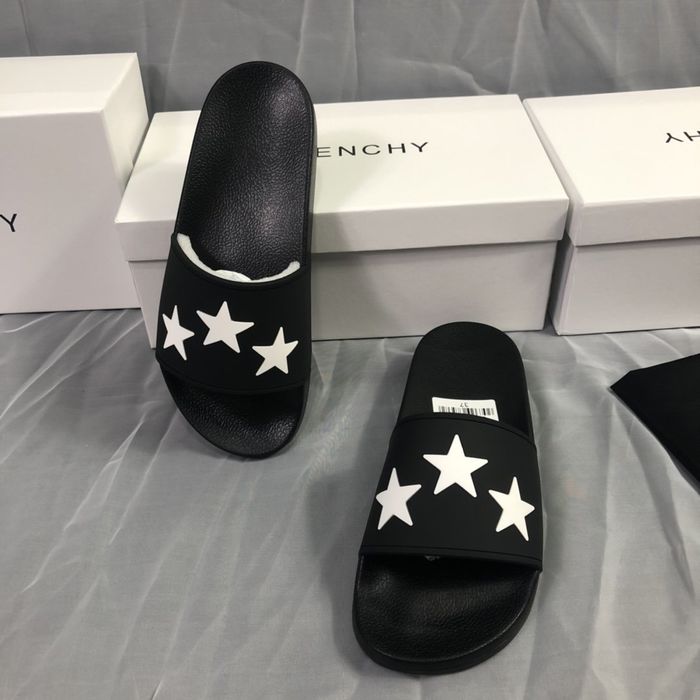 Givenchy Couple Shoes GHS00001