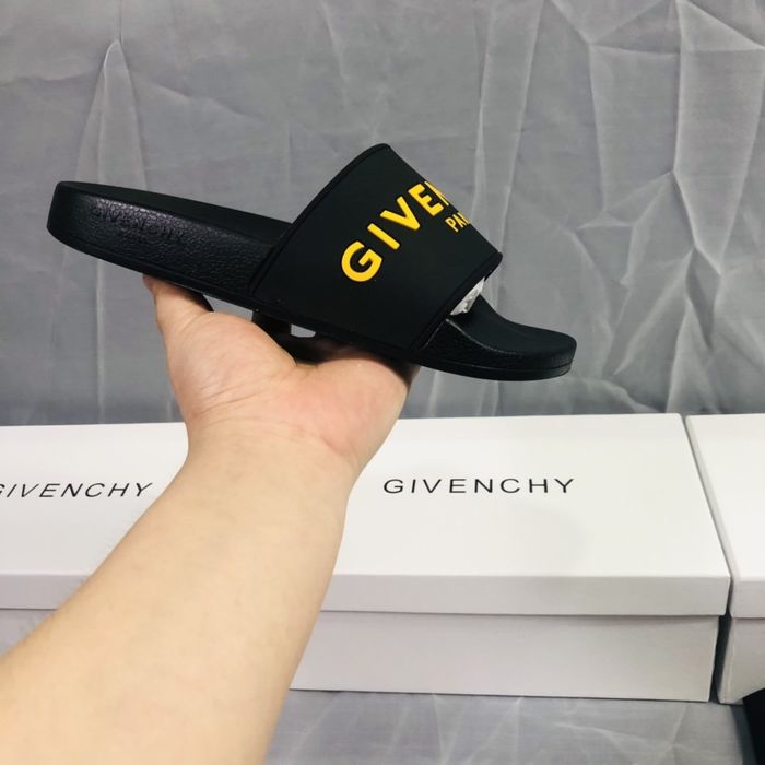 Givenchy Couple Shoes GHS00006