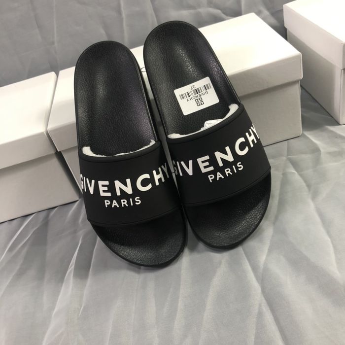 Givenchy Couple Shoes GHS00011