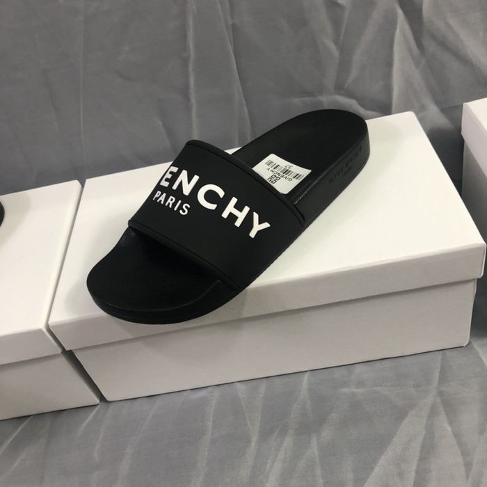 Givenchy Couple Shoes GHS00011
