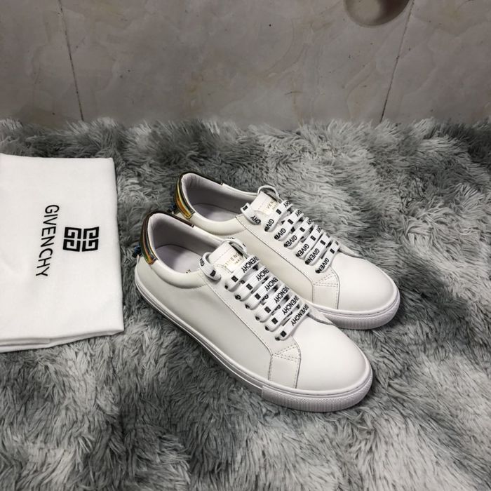 Givenchy Couple Shoes GHS00020