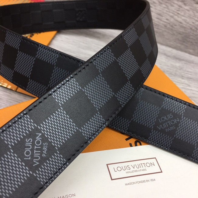 Louis Vuitton INITIALES 40MM MATTE BLACK BELT M0450S