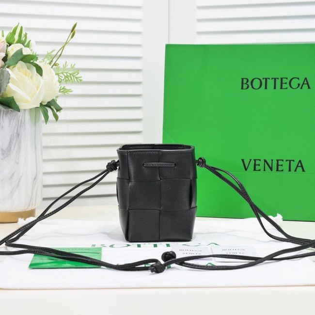 Bottega Veneta Mini intreccio leather crossbody bucket bag 680217 black