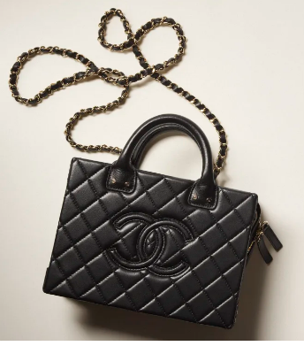 Chanel VANITY CASE AS3345 BLACK