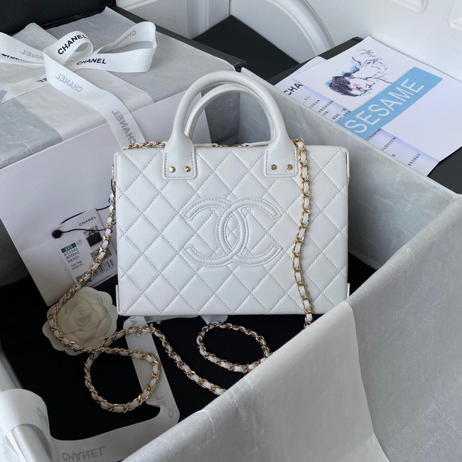 Chanel VANITY CASE AS3345 WHITE