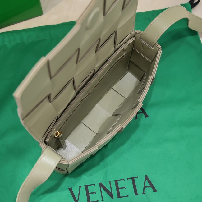 Bottega Veneta Intreccio leather cross-body bag 578004 Travertine