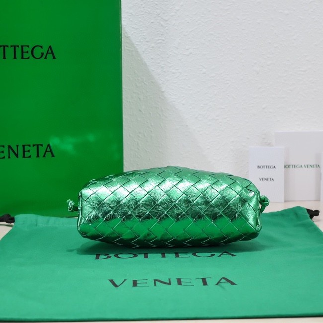 Bottega Veneta Mini intrecciato leather clutch with strap 585852 green