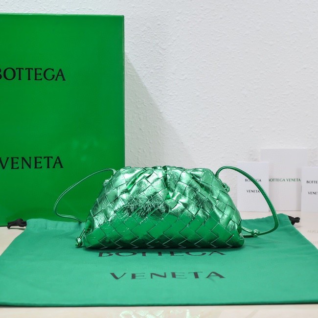 Bottega Veneta Mini intrecciato leather clutch with strap 585852 green