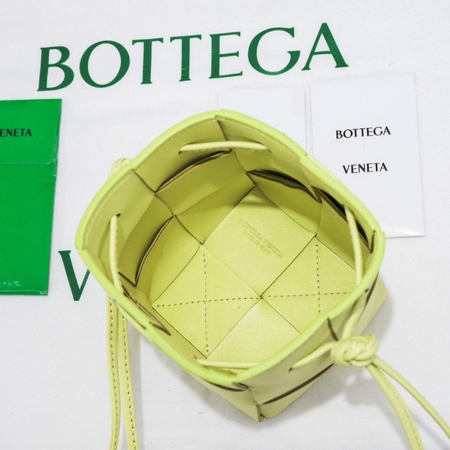 Bottega Veneta Mini intreccio leather crossbody bucket bag 680217 Glittering green