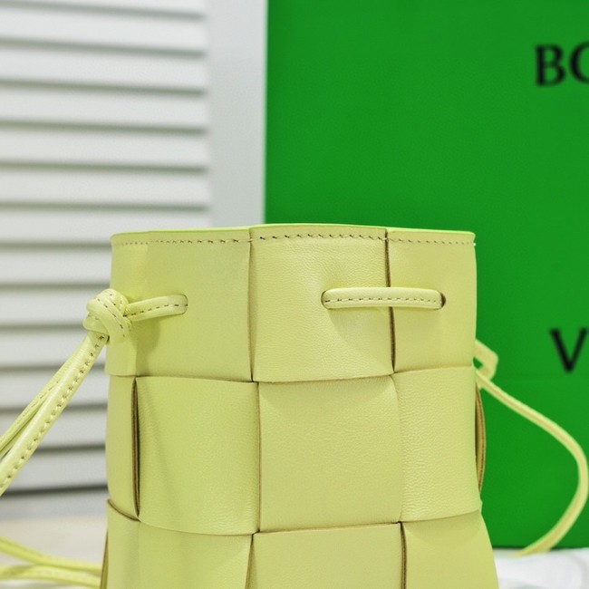 Bottega Veneta Mini intreccio leather crossbody bucket bag 680217 Glittering green