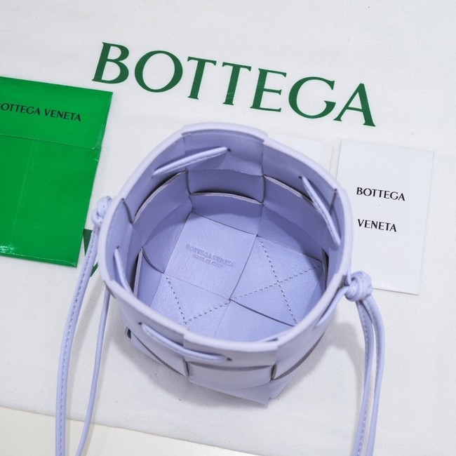 Bottega Veneta Mini intreccio leather crossbody bucket bag 680217 Wisteria