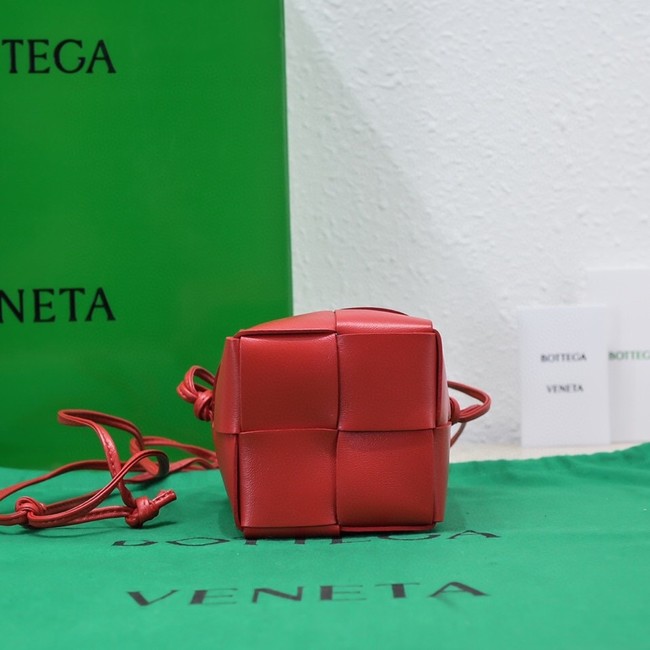 Bottega Veneta Mini intreccio leather crossbody bucket bag 680217 red