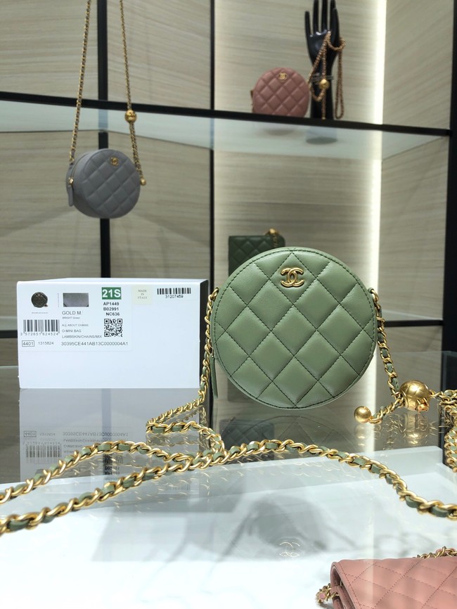 Chanel CLUTCH WITH CHAIN Lambskin & Gold-Tone Metal AS1449 green