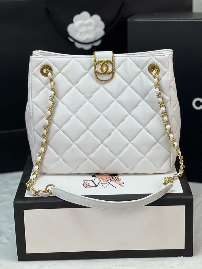 Chanel SMALL SHOPPING BAG AS3477 white
