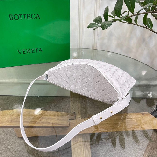 Bottega Veneta Intreccio leather shoulder bag 690226 white