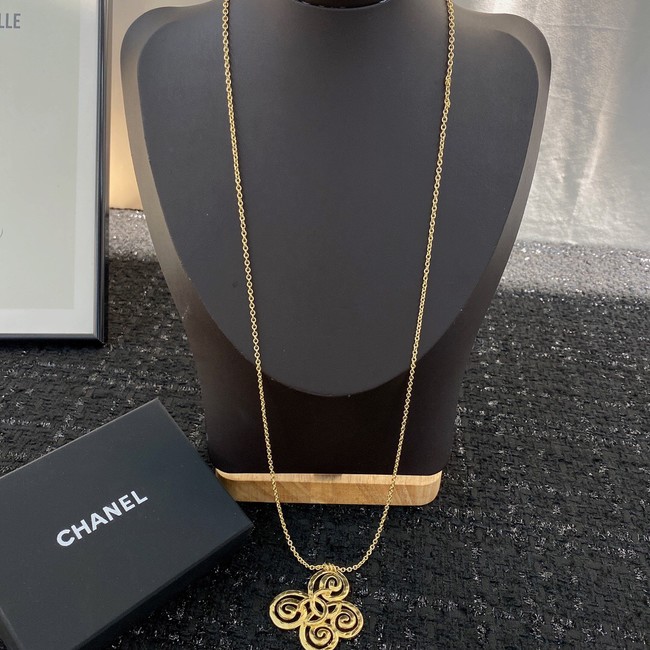 Chanel Necklace CE9045