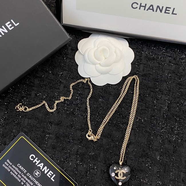 Chanel Necklace CE9050