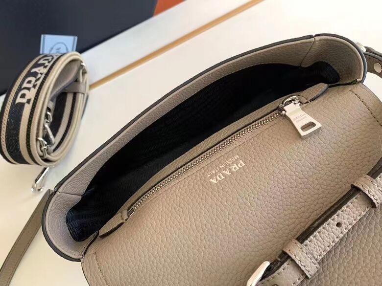 Prada Leather bag with shoulder strap 1DB443 gray