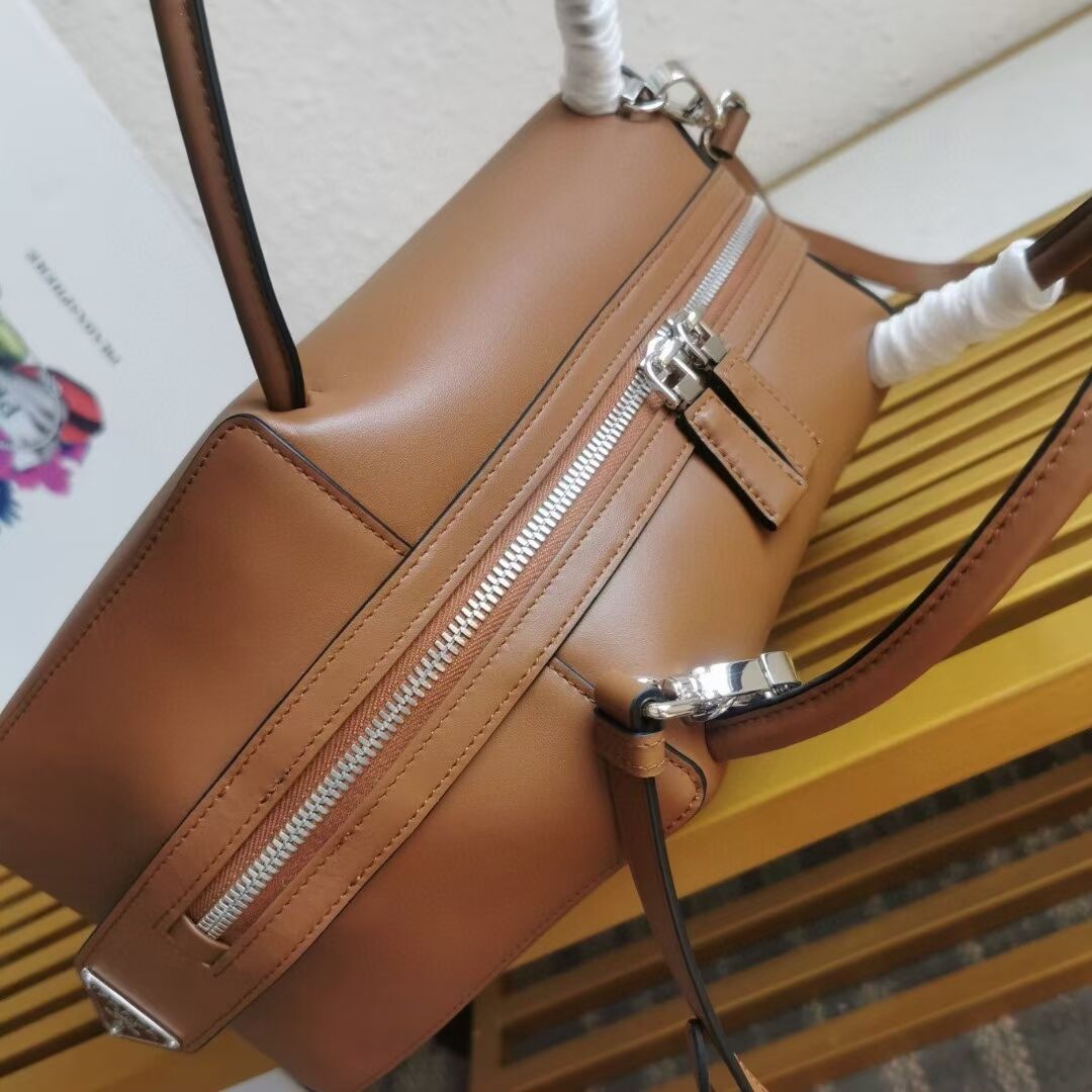 Prada leather tote bag 1BD665 caramel