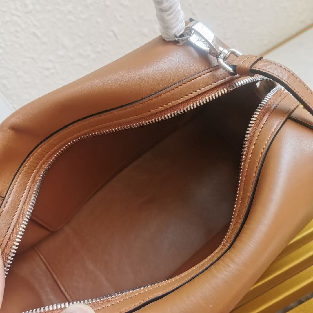 Prada leather tote bag 1BD665 caramel