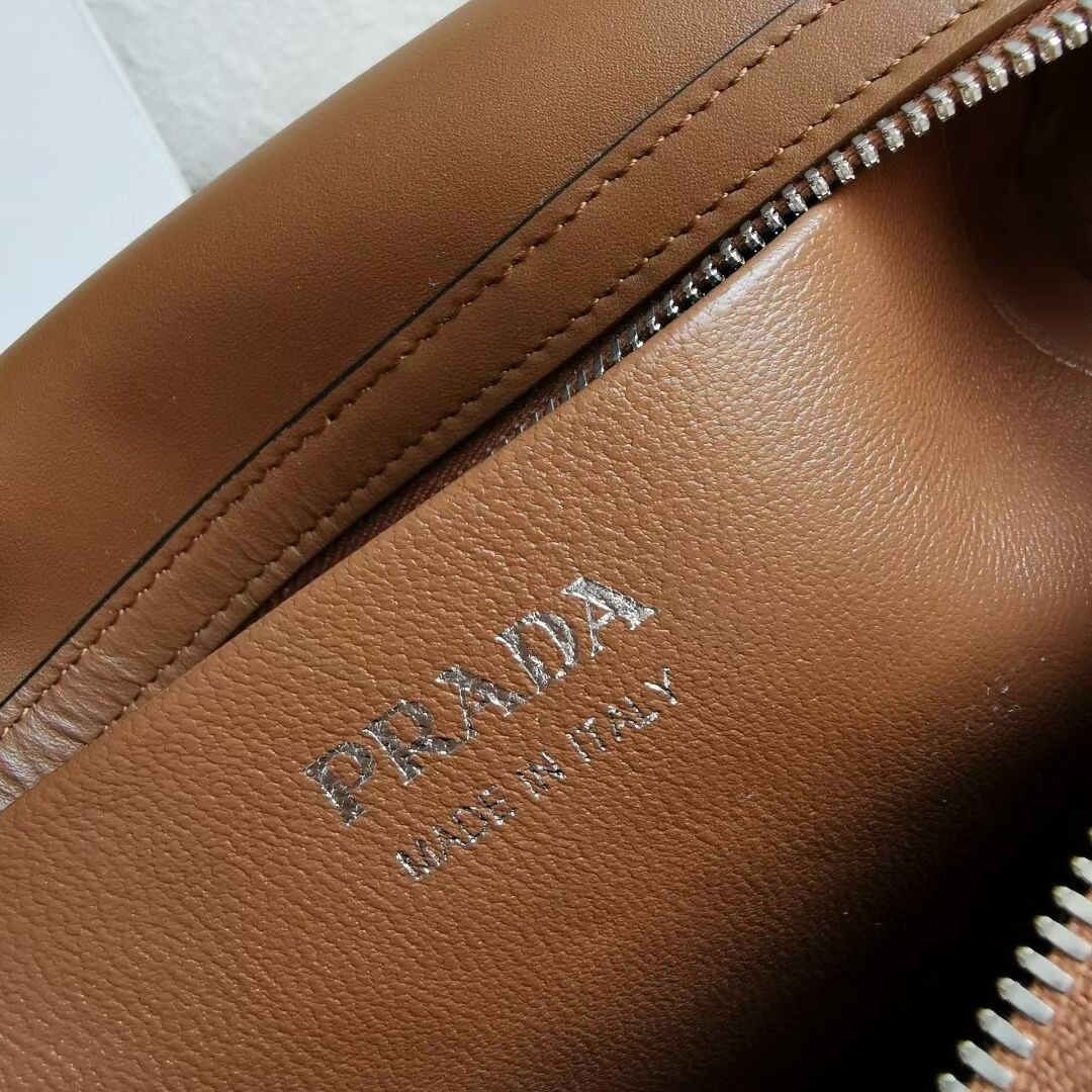 Prada leather Supernova handbag 1BD665 caramel