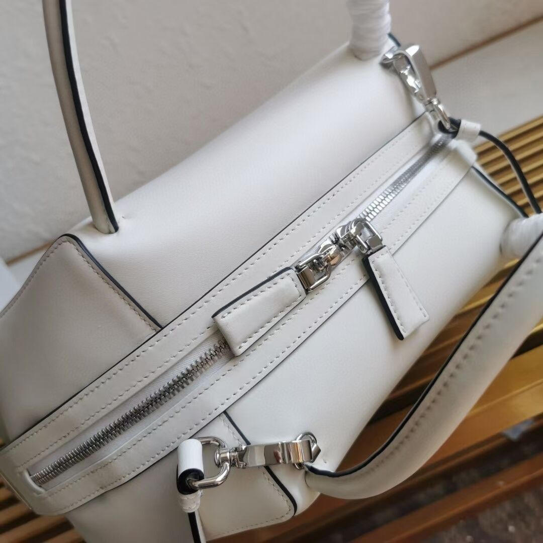 Prada leather tote bag 1BD665 white