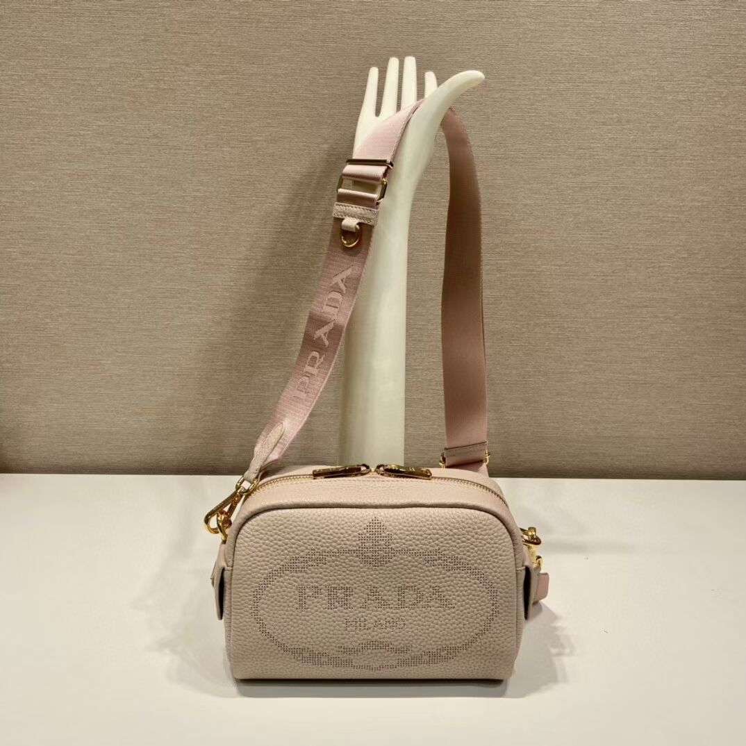 Prada Leather bag with shoulder strap 1DH781 light pink