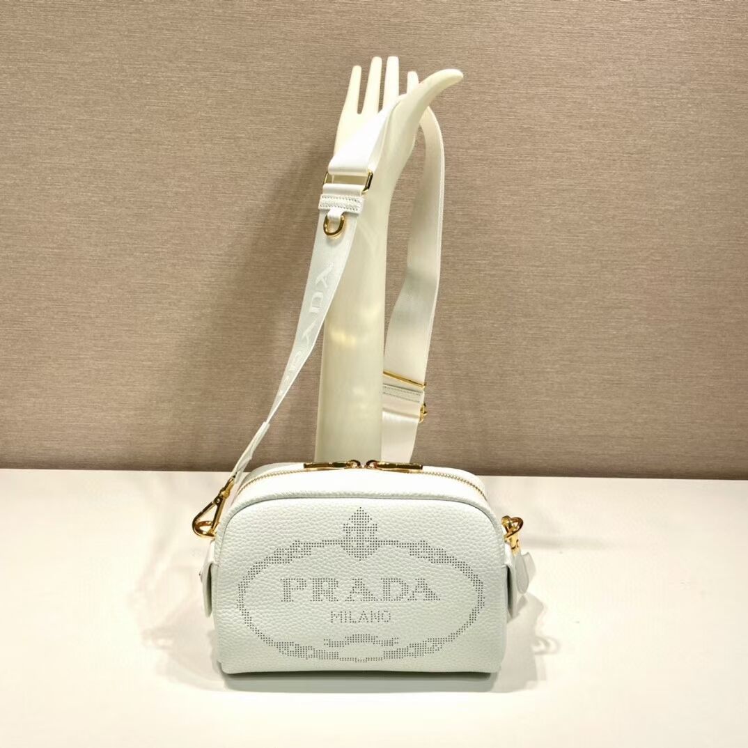 Prada Leather bag with shoulder strap 1DH781 white