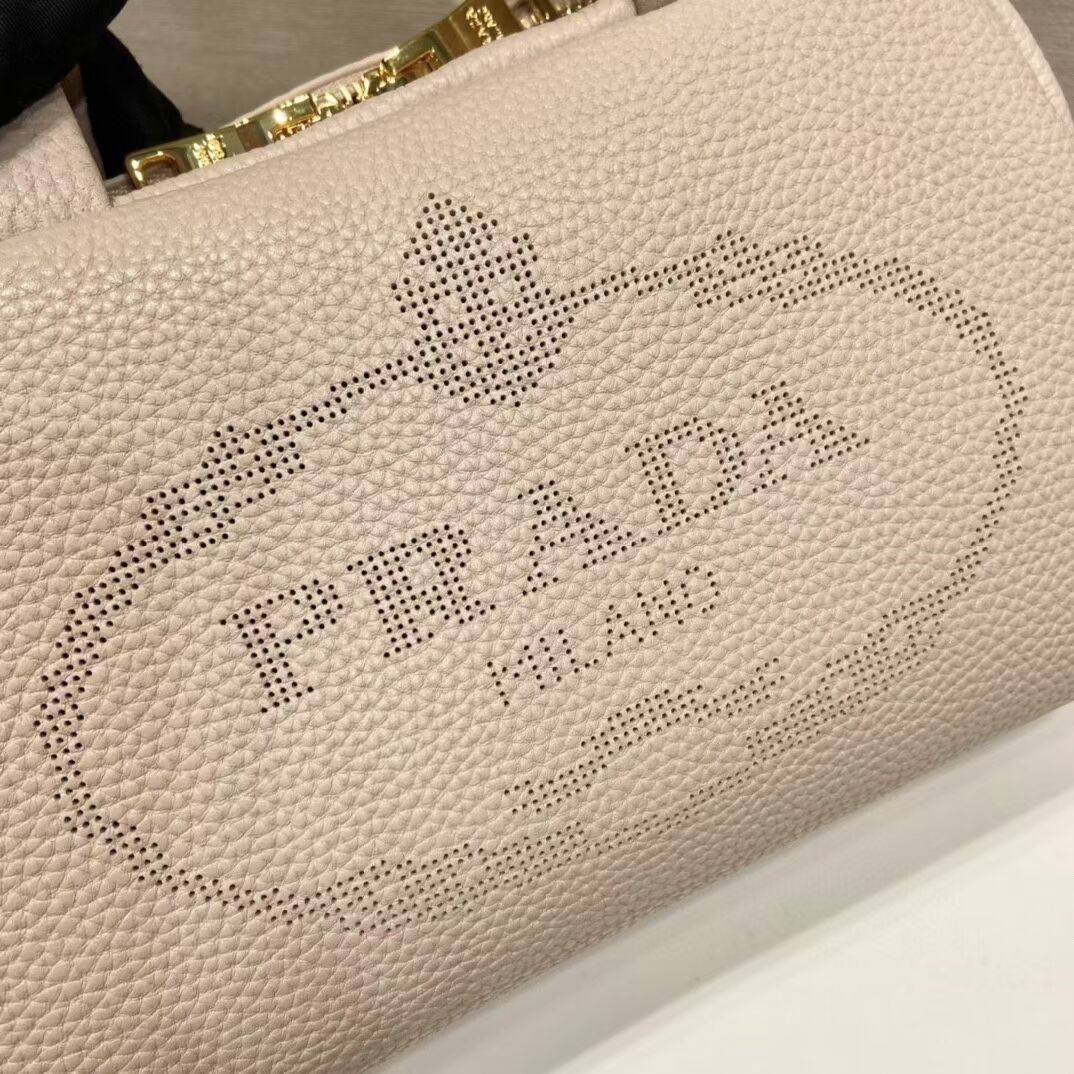 Prada leather tote bag 1DH770 light pink