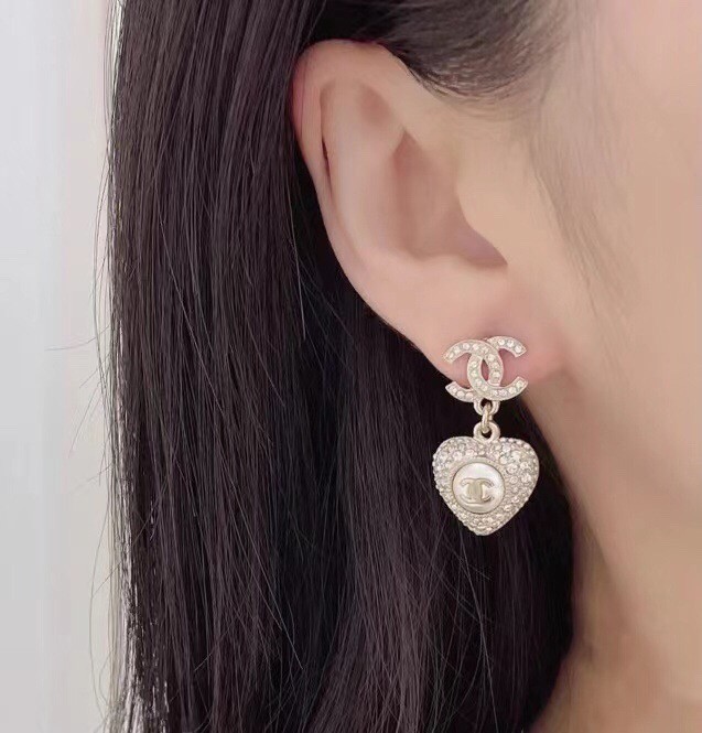 Chanel Earrings CE9109