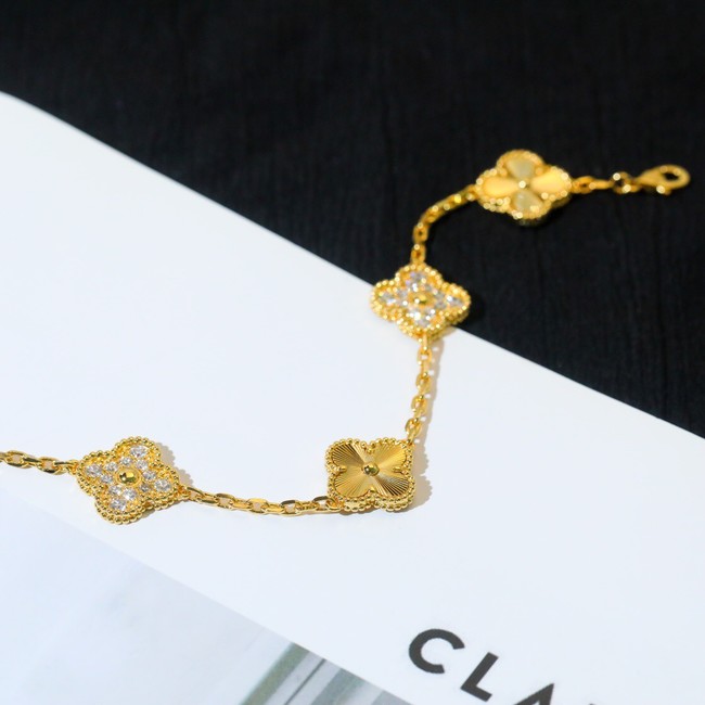 Van Cleef & Arpels Bracelet CE9136