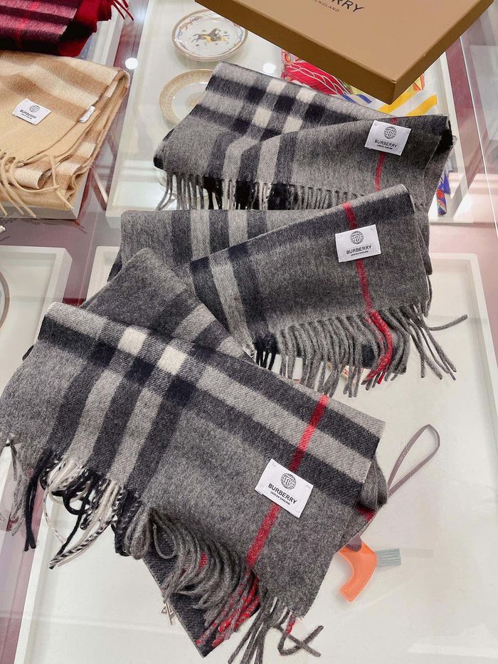 Burberry Scarf BBC00010