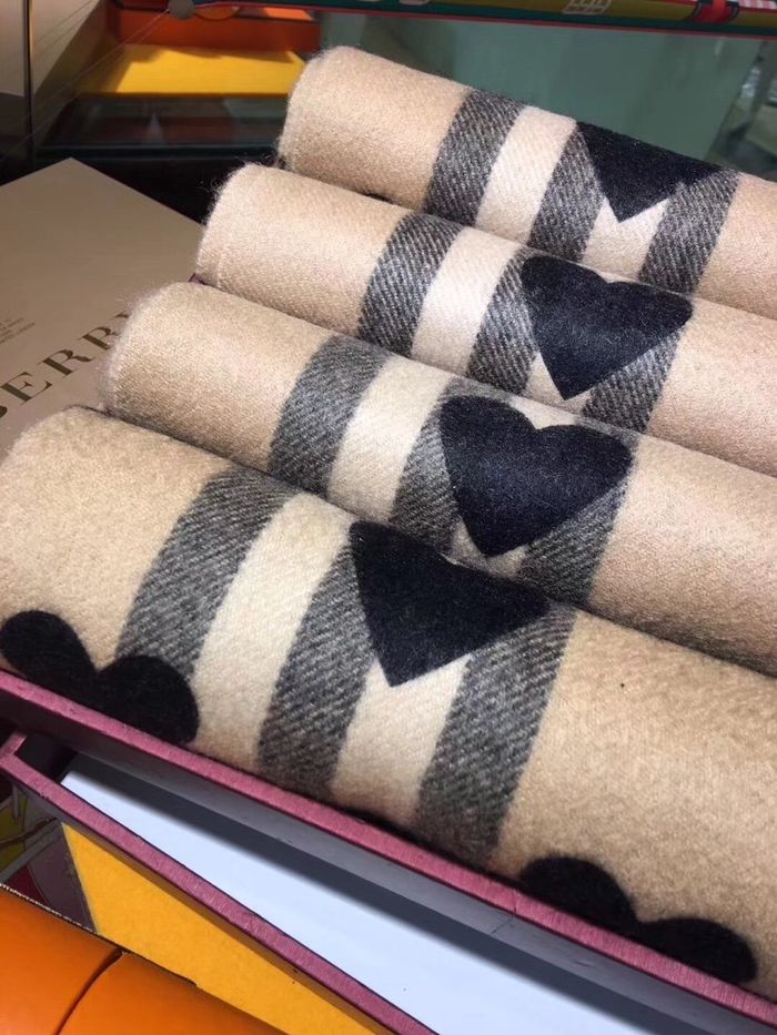 Burberry Scarf BBC00019