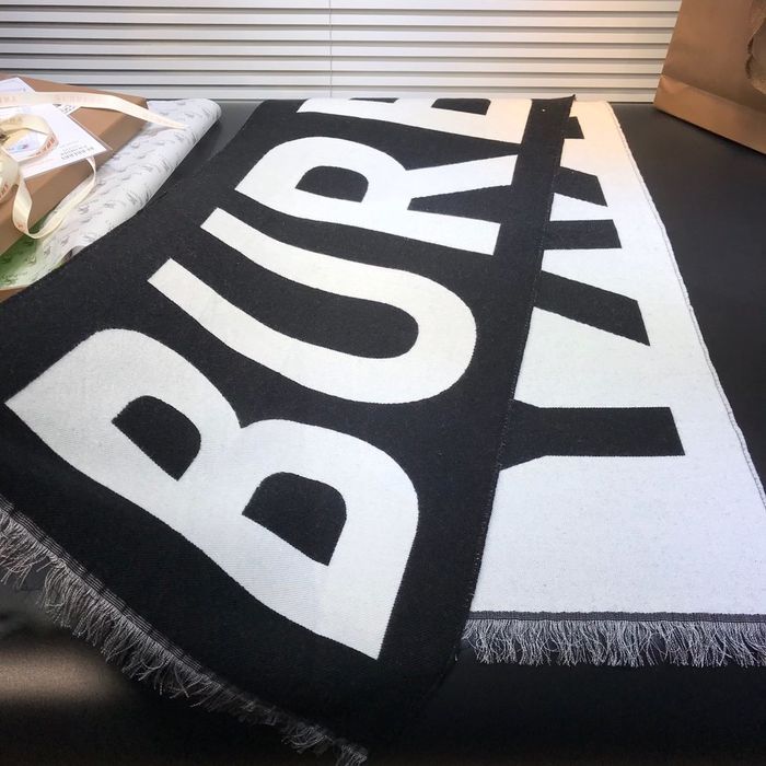 Burberry Scarf BBC00027