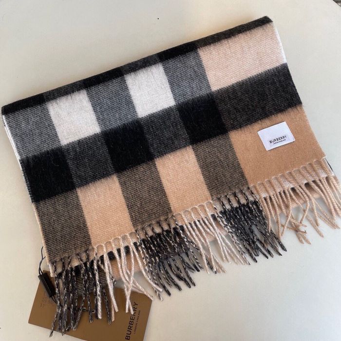 Burberry Scarf BBC00028