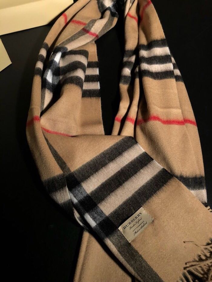 Burberry Scarf BBC00039