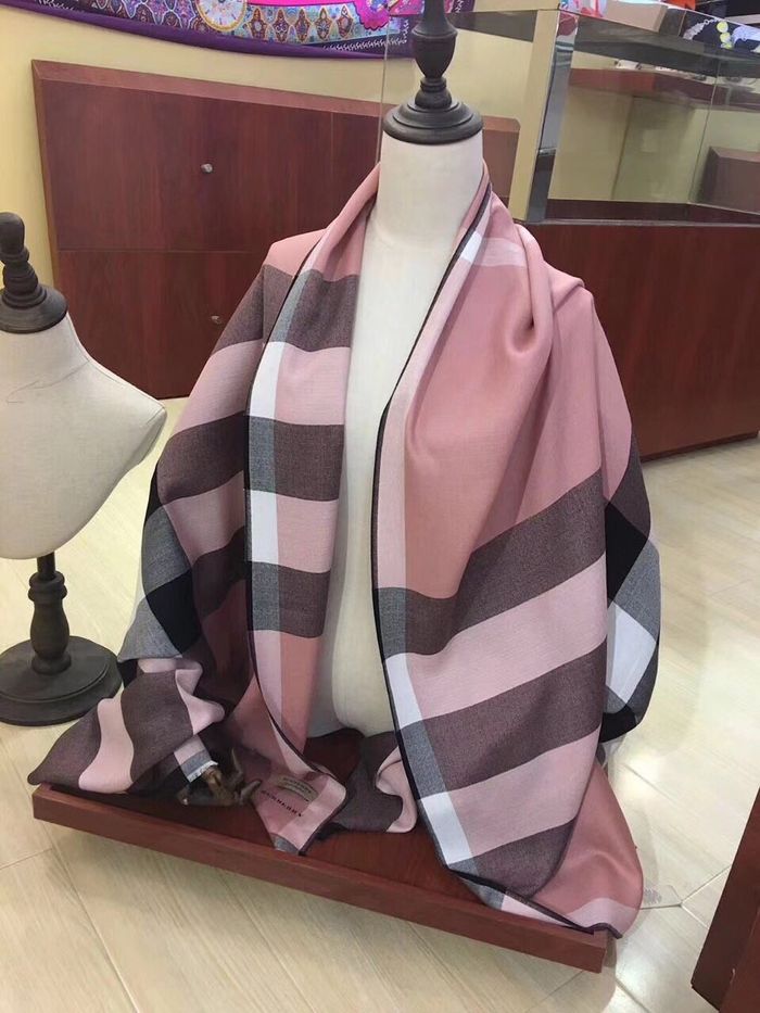 Burberry Scarf BBC00043