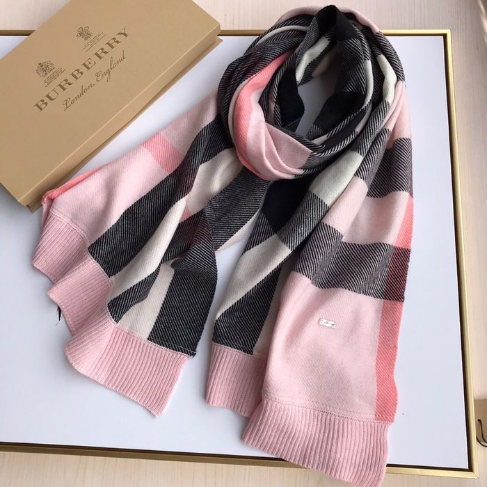 Burberry Scarf BBC00045