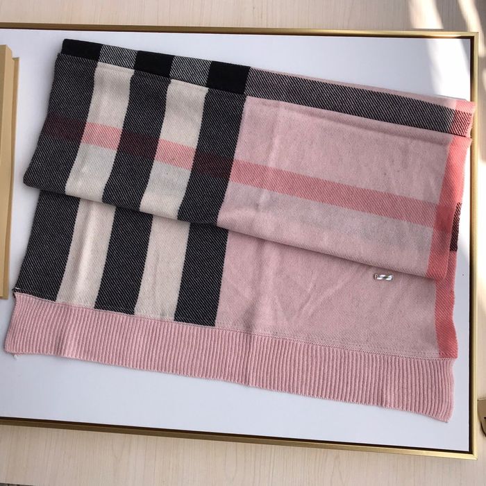 Burberry Scarf BBC00045