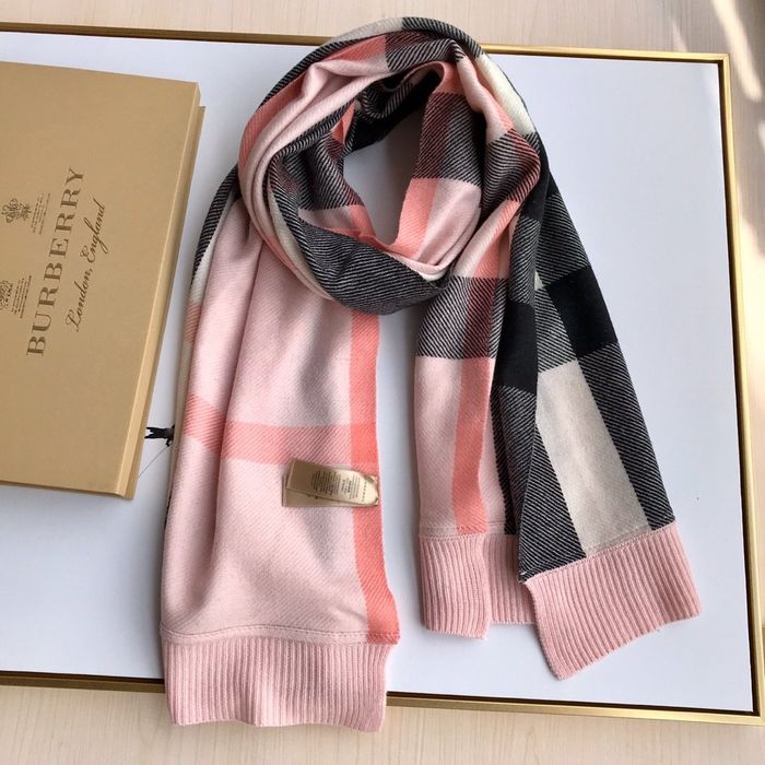 Burberry Scarf BBC00045