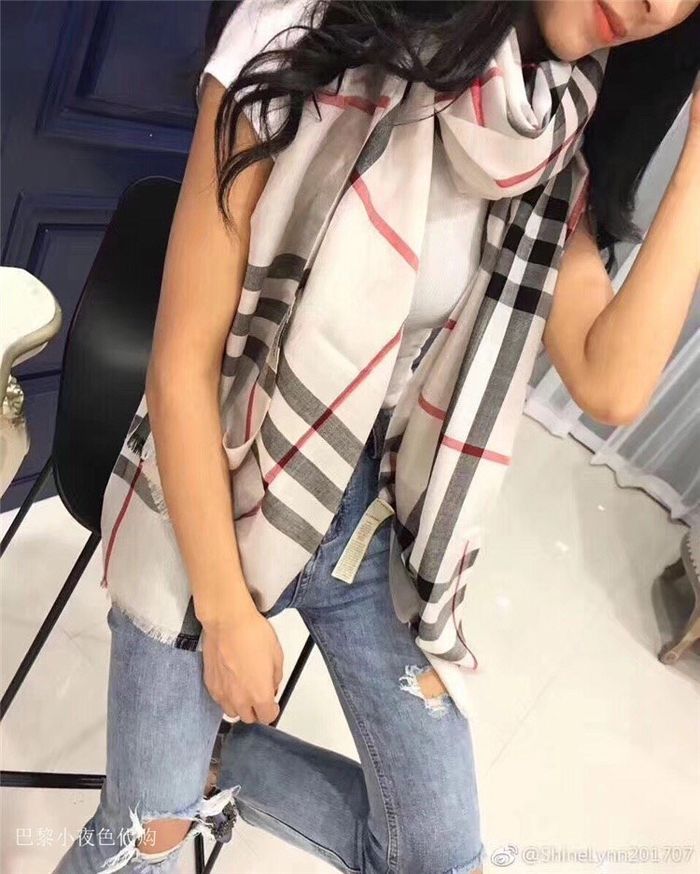 Burberry Scarf BBC00048