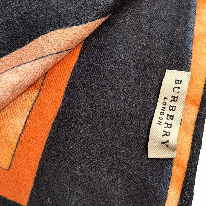 Burberry Scarf BBC00082